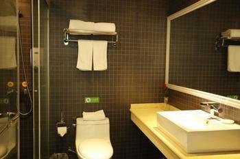 Motel 168 Shanghai Nanhui Huinan Subway Station Extérieur photo